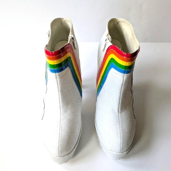 Ellie Rainbow White Glittered Chunky Heel Buckle and Zip Boot - Picture 3 of 8